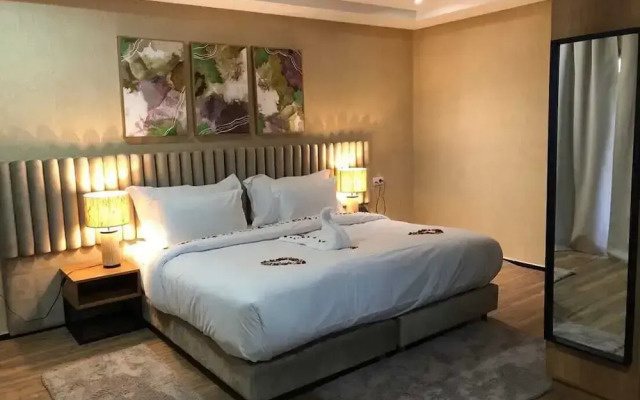 Hotel Hariz Son