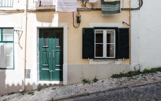 Metade Charming Studio in Lisbon Center