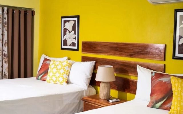 Airport Beach Hotel