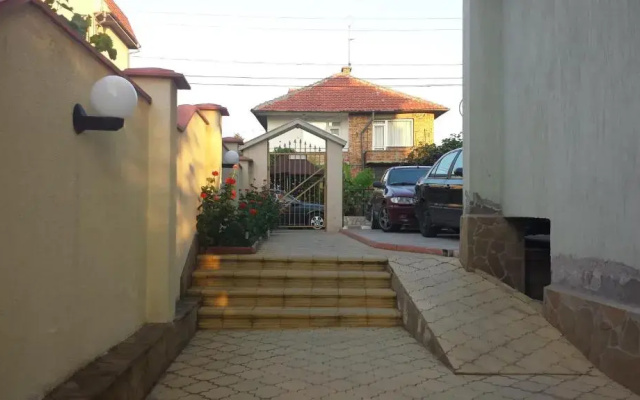 Guest House Markovi