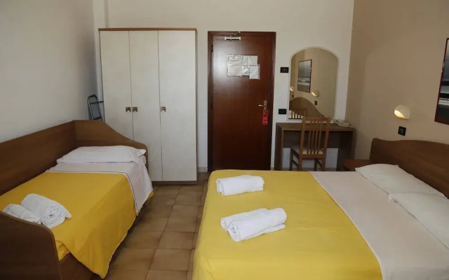 Hotel Villa Dina