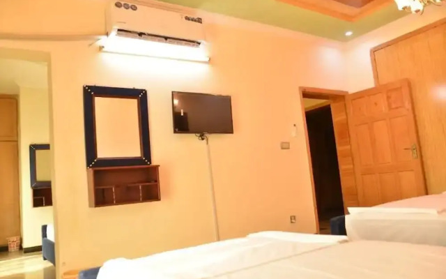Redbury Guesthouse