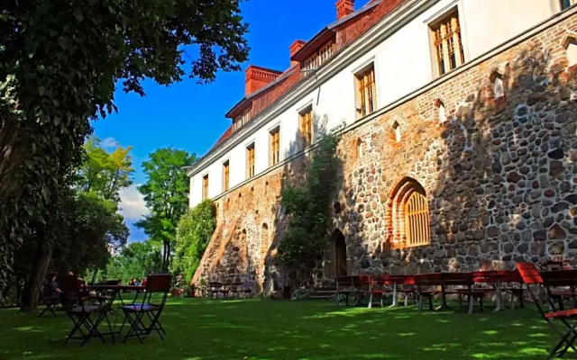 Klasztor Cedynia Hotel