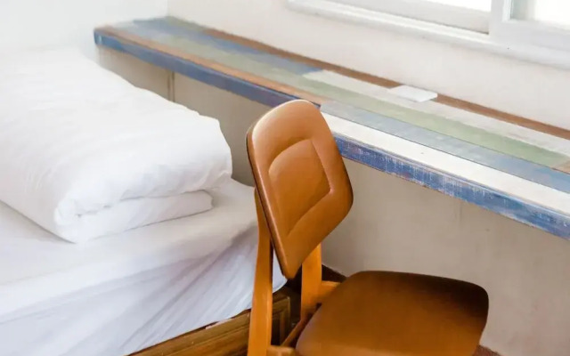 Tainan Weshare Hotel