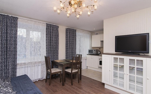 Apartment on Lunacharskogo