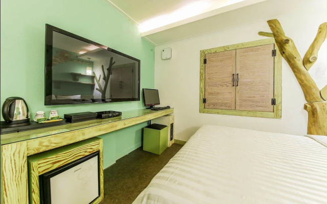 Nabi Hotel