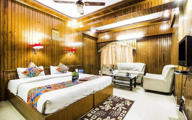 FabHotel Mayfair Inn