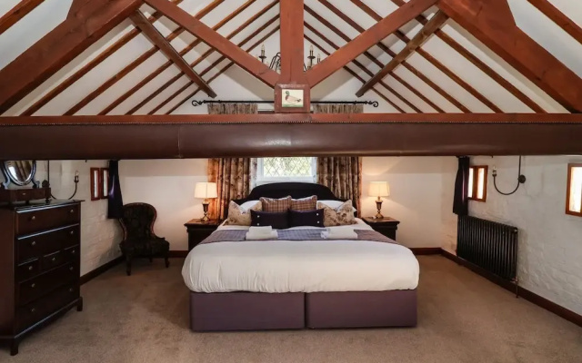 Old Roost Farmhouse