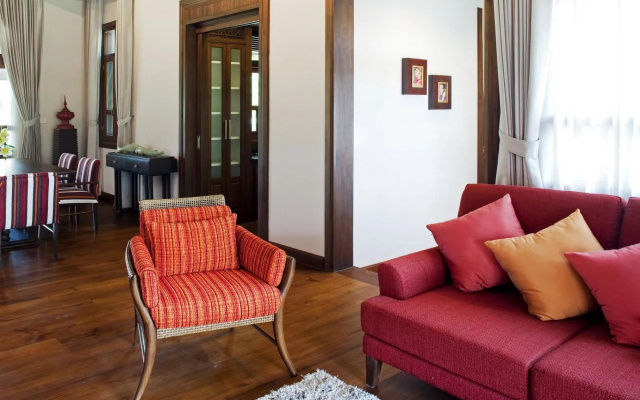 Khum Nakorn Villa