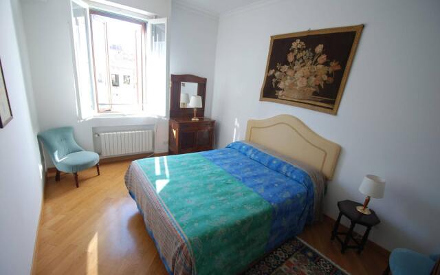 Апартаменты Apartment La Basilica комната для гостей