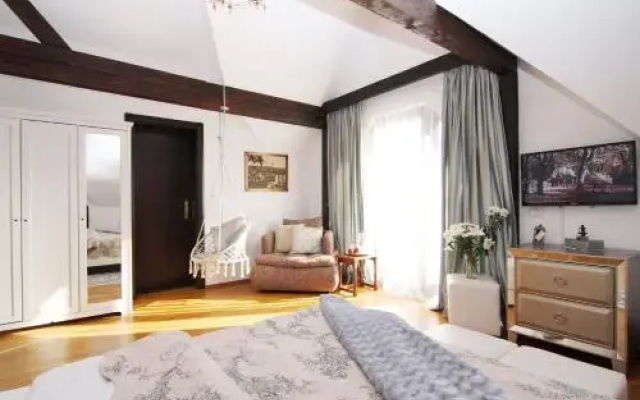 Sinaia Mansion Boutique