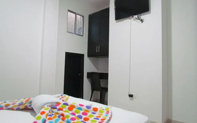 Hotel Diamonds