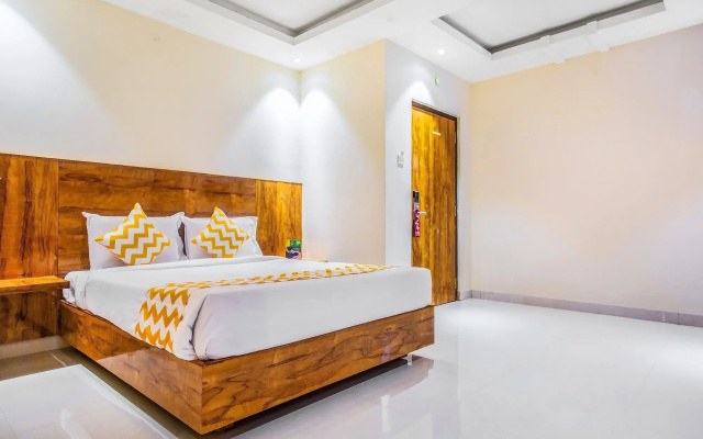 Fabhotel Rr Grand