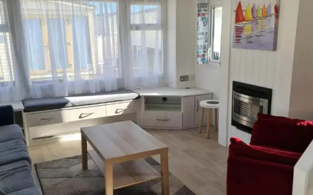 Inviting 3-bed Lodge