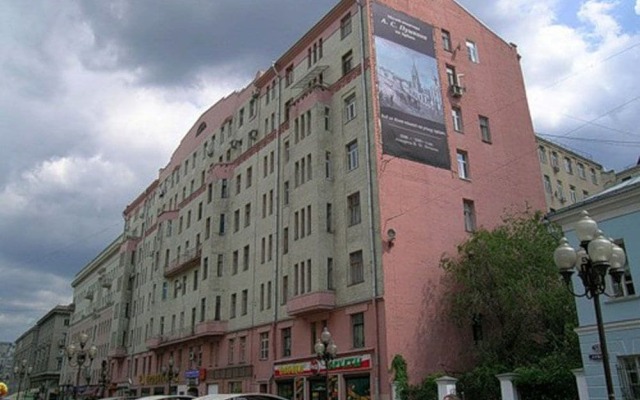 Апартаменты Lakshmi Lux Apartment Arbat Modern Москва вид на фасад