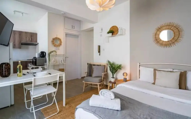Orchid Cozy Studio & Balcony in Larnaca