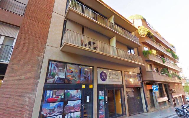 Отель My Space Barcelona Executive Apartments Center Испания, Барселона - отзывы, цены и фото номеров - забронировать отель My Space Barcelona Executive Apartments Center онлайн вид на фасад
