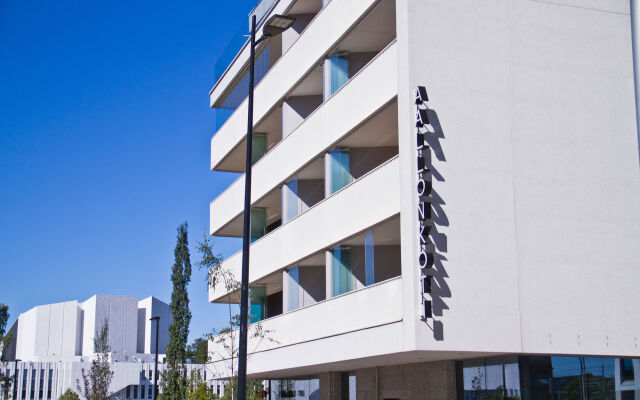 Отель Hotel Aallonkoti Финляндия, Хельсинки - отзывы, цены и фото номеров - забронировать отель Hotel Aallonkoti онлайн вид на фасад