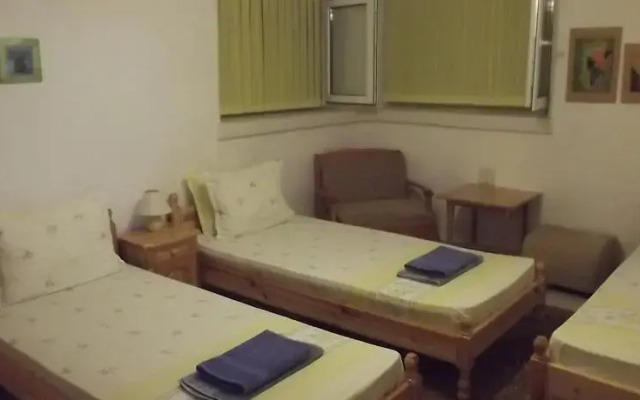 Plamena Guest Rooms