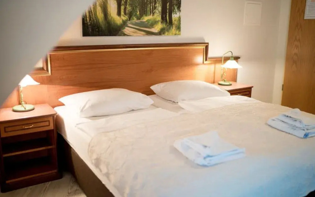 DW Hotel Altstadt
