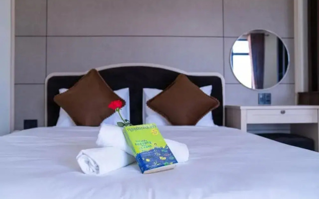 The Art - Win Hotel