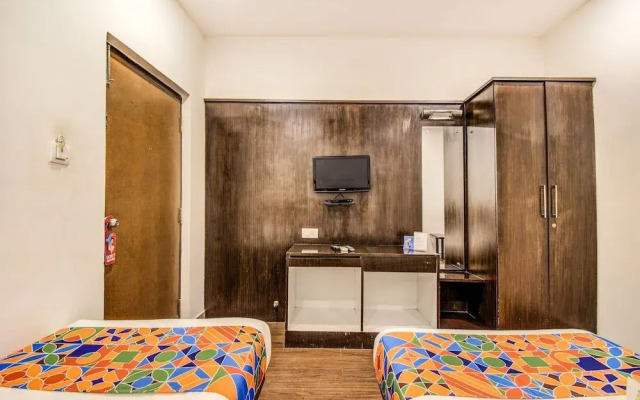 FabHotel Scarlet