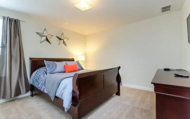 8-Bedroom Villa in Four Corners 1403RFD