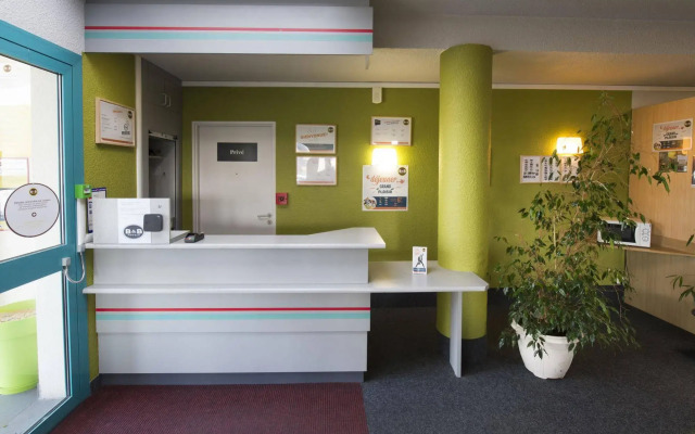 B&B HOTEL Châteauroux Déols