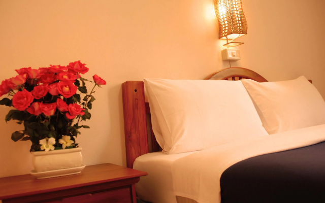 Thaphae Garden Guesthouse