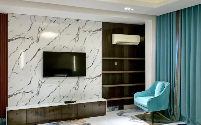 Sujimoto Residences