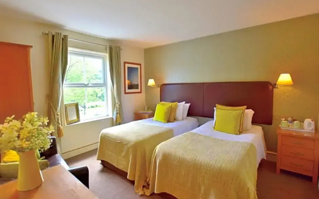 Bryn Tyrch Inn