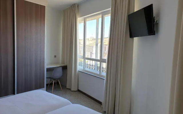 Mesón Hostal La Cabaña
