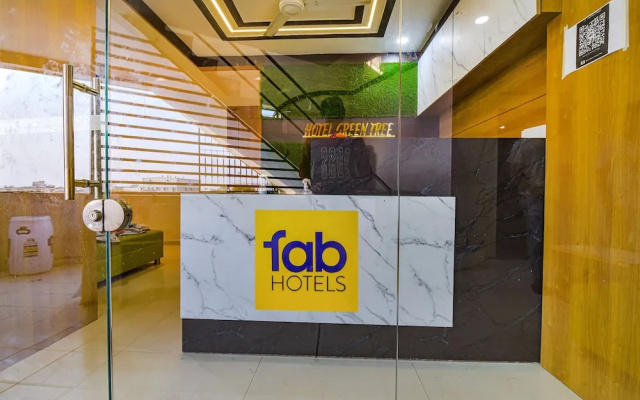 Fabhotel Green Tree