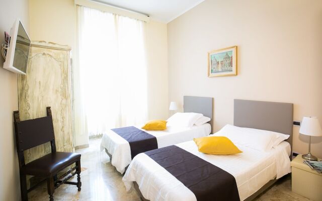 Отель Nerva Accomodation Cavour вид на фасад