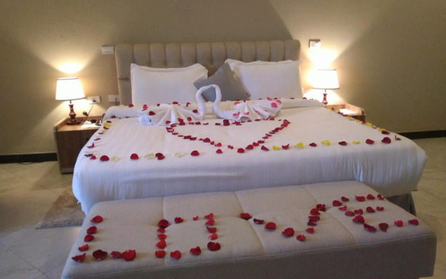Daisy Hotel