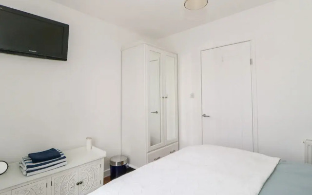 2 Beach Cottage