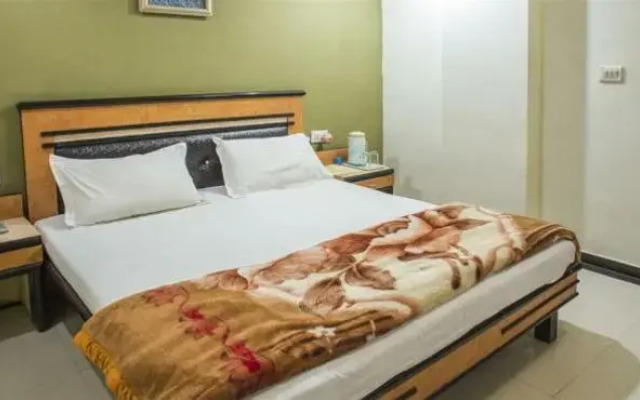 Hotel Sachdeva Excellency