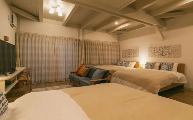 Villa Toma East