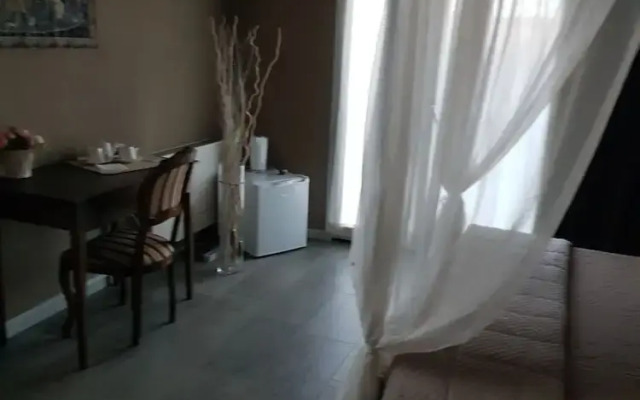 B&B Commanderia