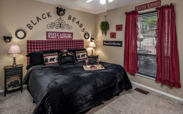 MOOSE3 - Three Bedroom Townhome
