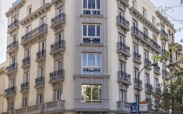 Отель Safestay Madrid вид на фасад