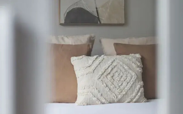 The Cricklewood Collection