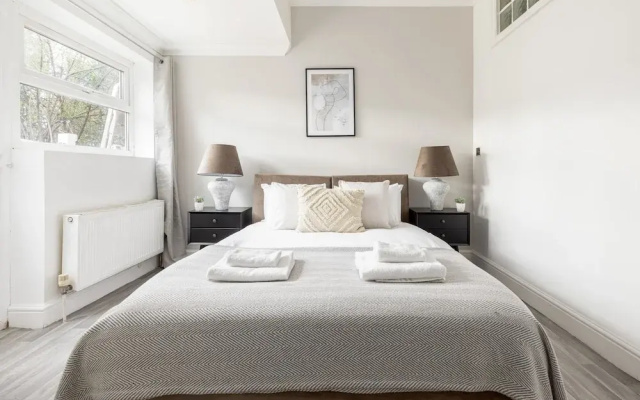 Modern Apartment in Walthamstow