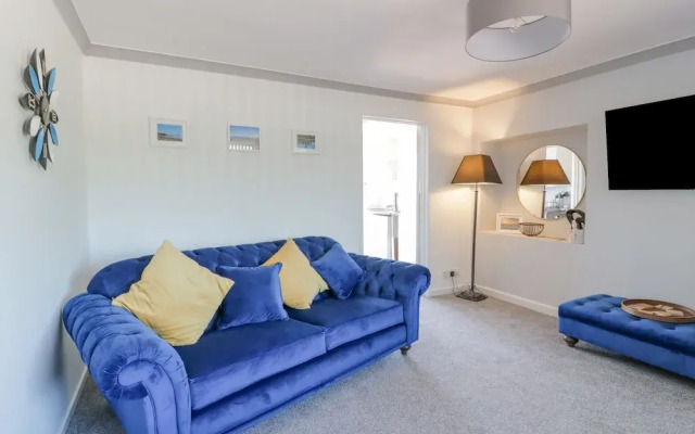 22 Turnberry Road