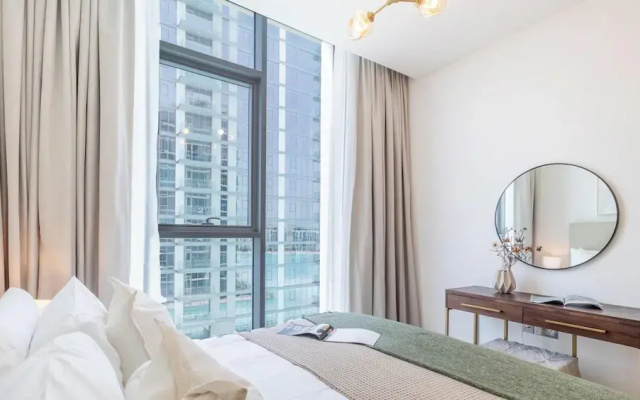 Manzil - Spacious 2BR near Dubai Mall