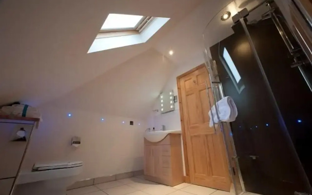 Abhainn Cottage