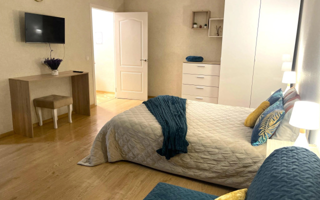 Милана на улице Воронежская 18