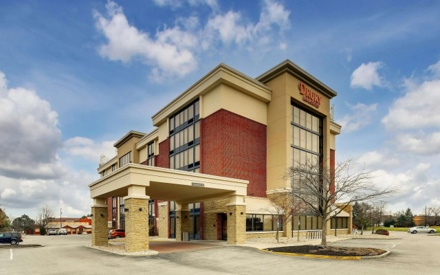 Drury Inn & Suites Columbus Dublin