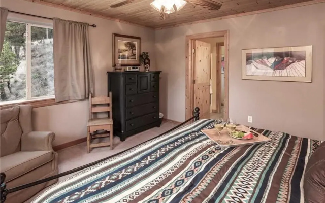 About Time - Three Bedroom Cabin