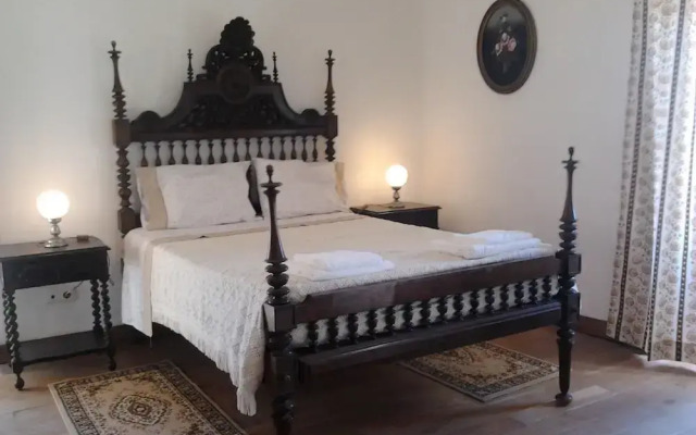 Historical 4 - Bedroom Villa in Alcobaca
